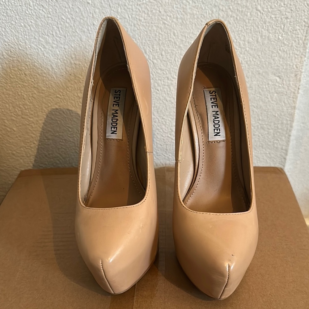 Steve Madden Tan Platform Heels